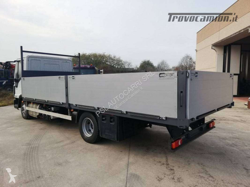 شاحنة Iveco ML 100E22 /P