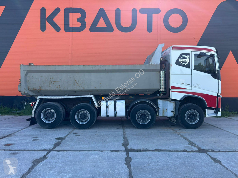شاحنة Volvo 540 8x4 RETARDER / TANDEM AXLE LIFT...