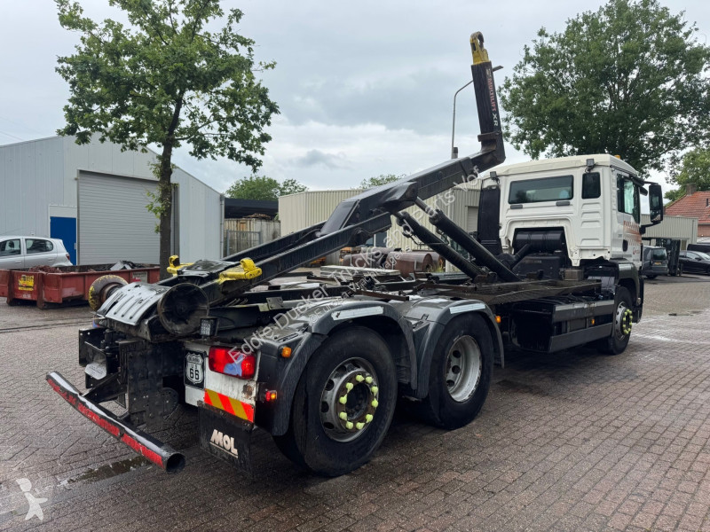 شاحنة MAN TGS 6X2 EURO 5