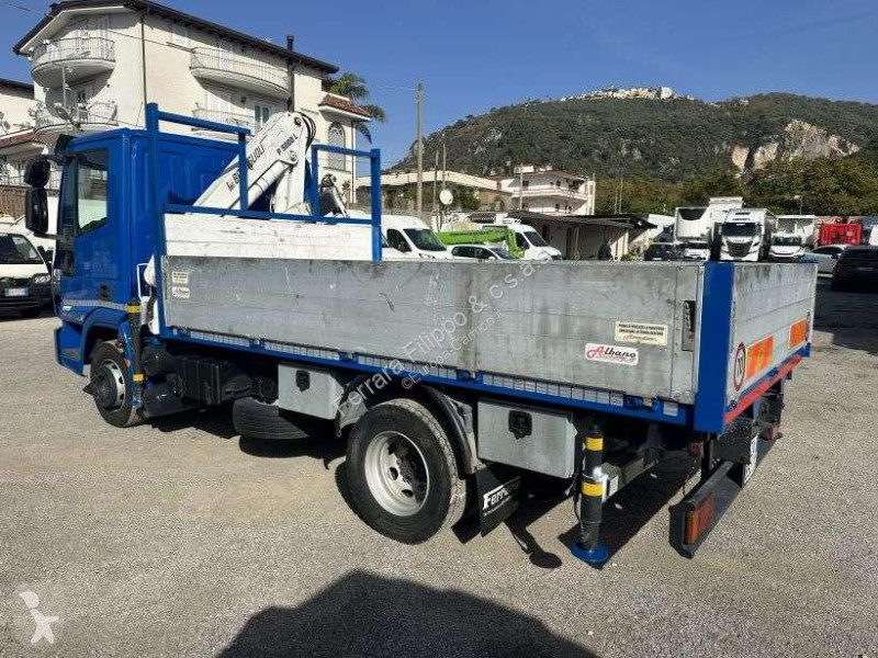 شاحنة Iveco eurocargo