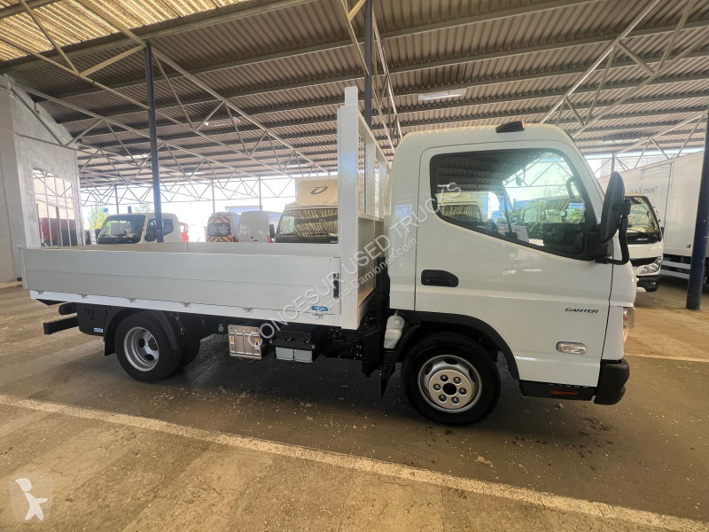 شاحنة Mitsubishi Fuso  3C13