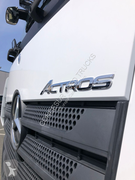 شاحنة Mercedes  1845