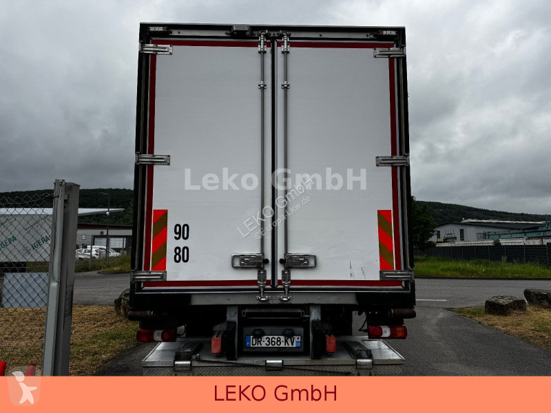 شاحنة Mercedes 1830 Mit Carrier Sp 850