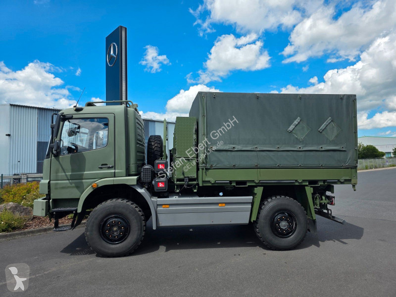 شاحنة Mercedes 1018 A 4x4 Pritsche Plane...
