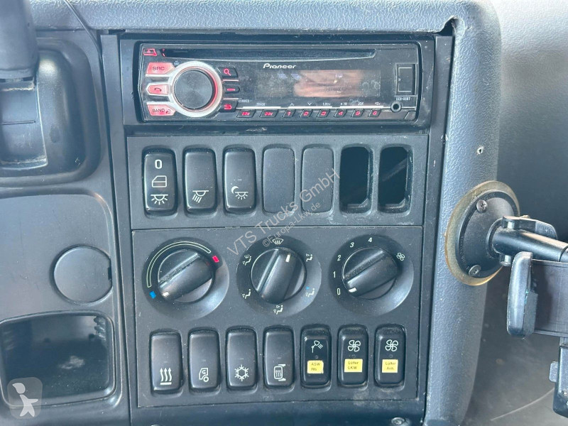 شاحنة Scania P360 4x2 B Fahrgestell Ohne Aufbau...