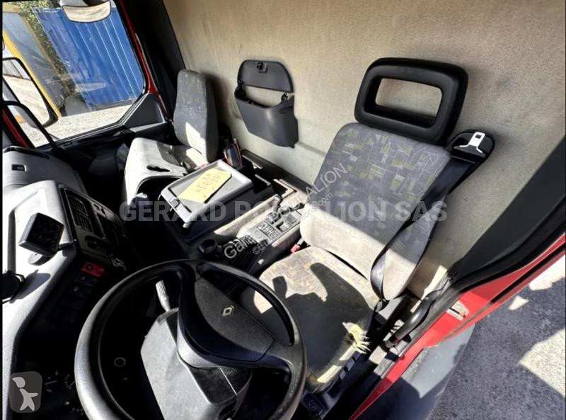شاحنة Renault  PREMIUM