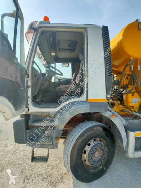 شاحنة Iveco