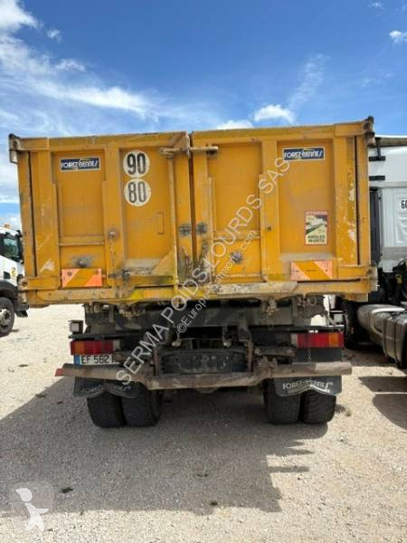 شاحنة Iveco