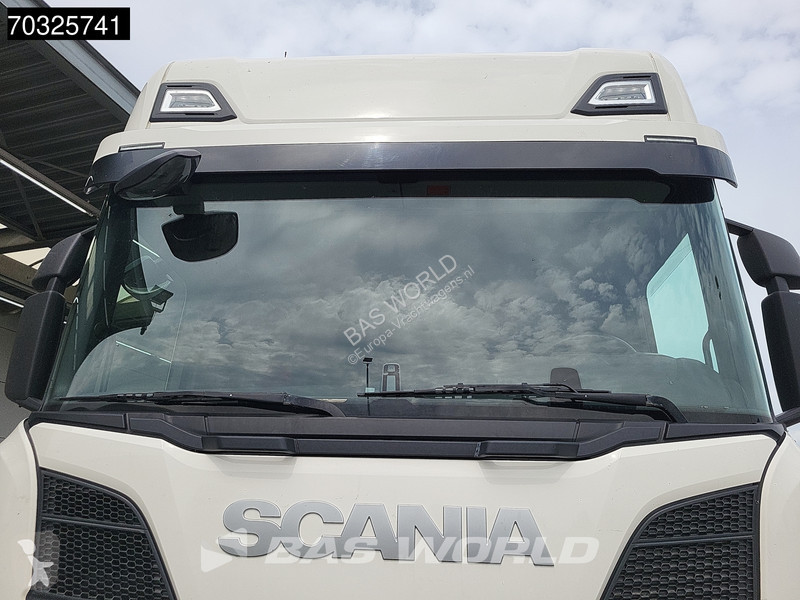 شاحنة Scania 560  6X2 BDF 9t Front Axle Full...