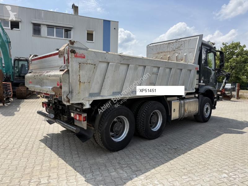 شاحنة Mercedes 2851 MP5