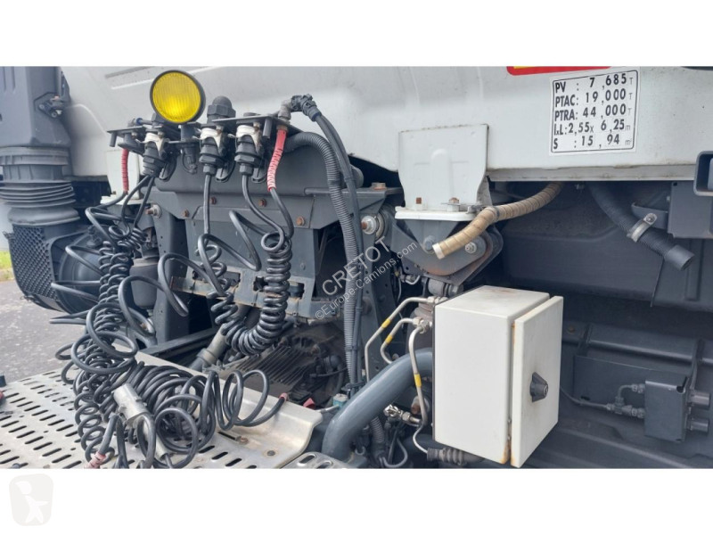 جرار Iveco STRALIS AS 440 S 40 TP - Empt 3610 -...