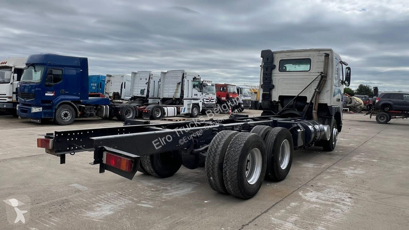 شاحنة Volvo 12420 (LAMES / STEEL SUSP. / BOITE...