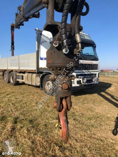 Camion Volvo 18002