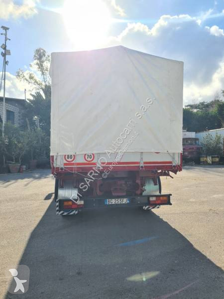 شاحنة Iveco