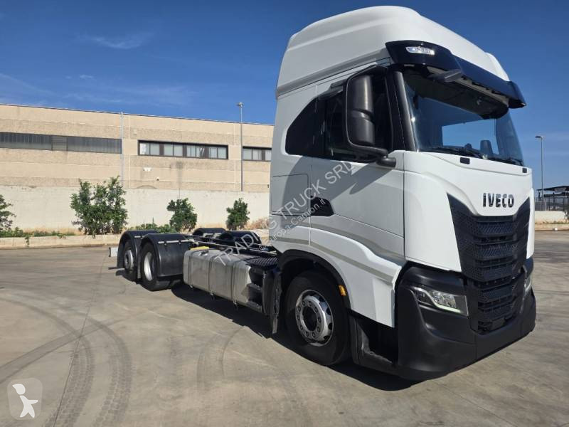 شاحنة Iveco