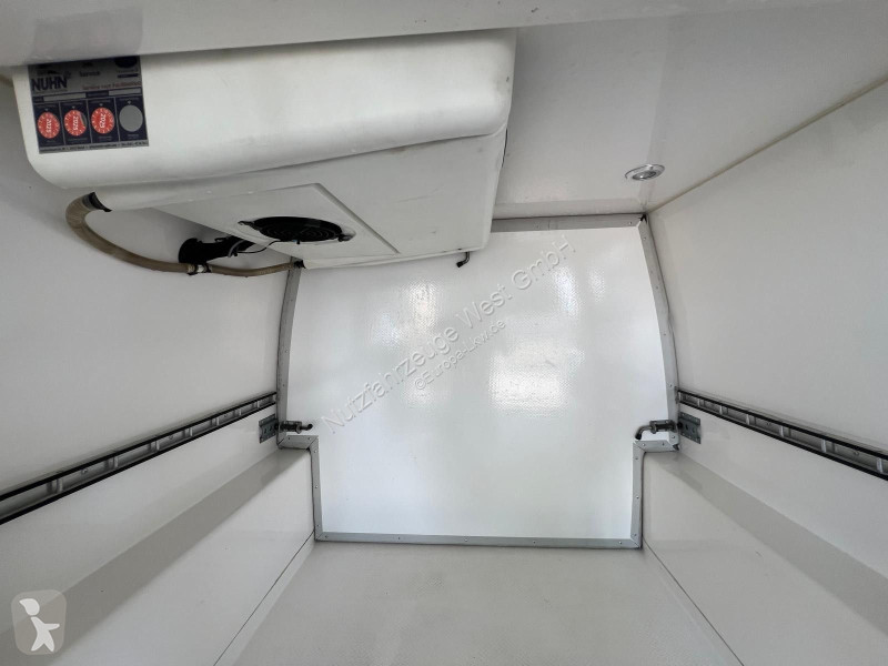 عربة نفعية Volkswagen T5 Kühlkasten Tiefkühlung...