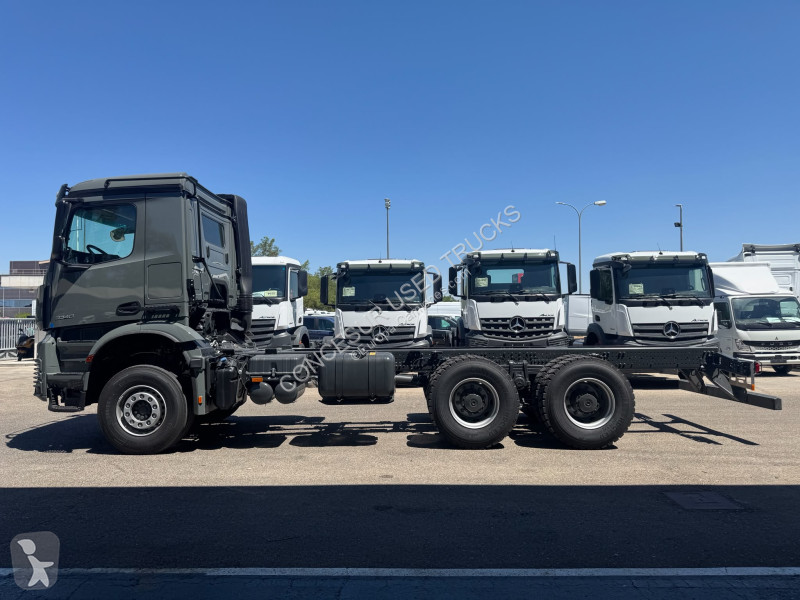 شاحنة Mercedes  3340 K 6X4