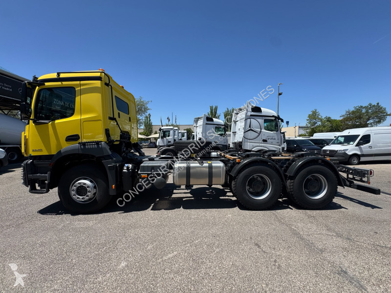 شاحنة Mercedes  3340 K 6X4