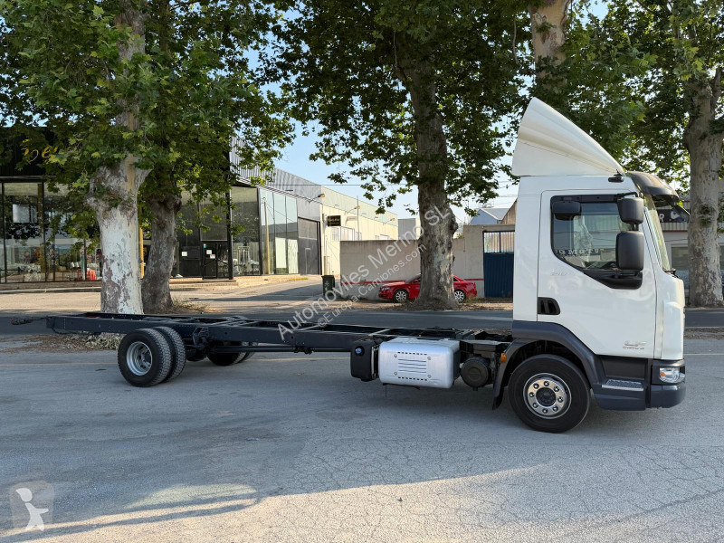 شاحنة DAF LF 210