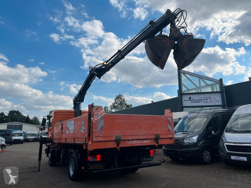 شاحنة MAN 12.220*3-Seiten KIpper+HIAB 077BS-2...