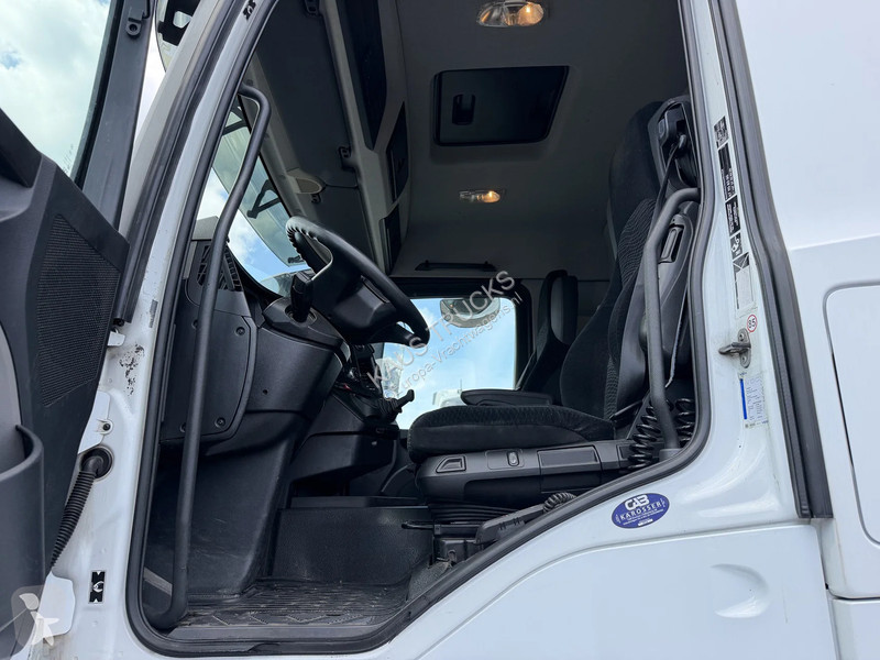 شاحنة Mercedes 1830 Euro 6 Koffer 910 CM