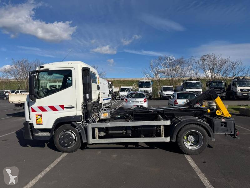 Camion Nissan