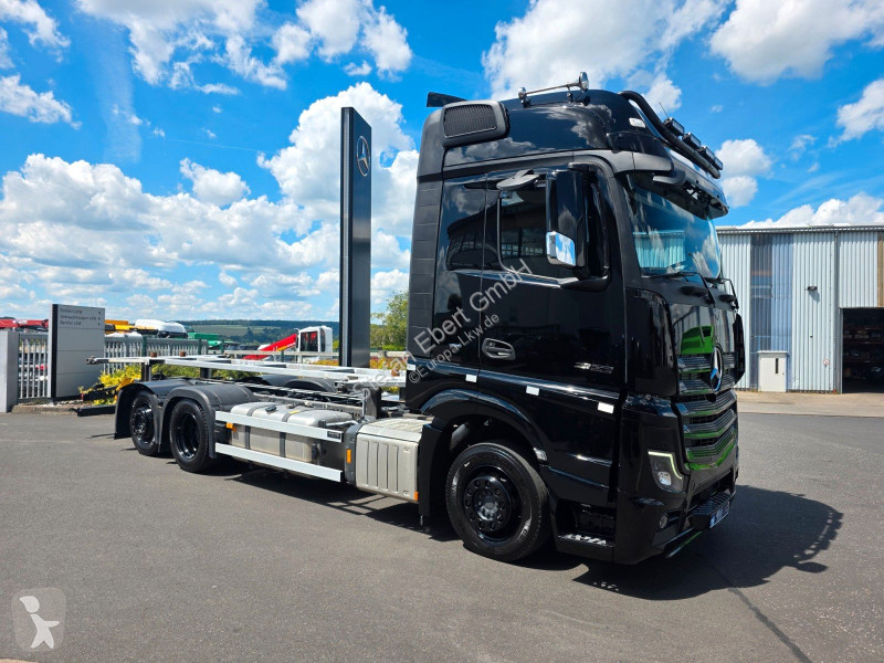 شاحنة Mercedes 2552 L BDF Vantec hydr....