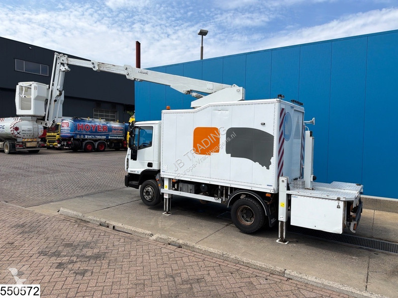 شاحنة Iveco 120EL18 EURO 5, PTO