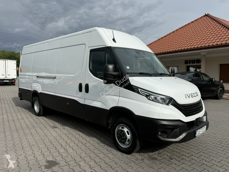 Camión Iveco 50C18 V