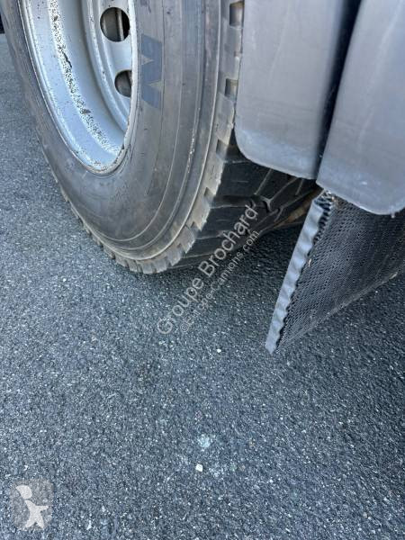 شاحنة Volvo