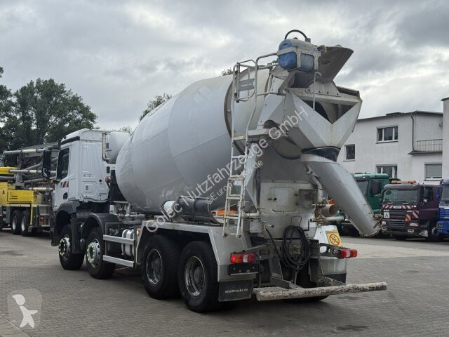 شاحنة Mercedes AROCS 3340 8x4 Betonmischer...