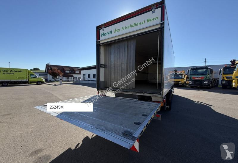 شاحنة Renault 586 270.14 L 4x2 Kühlkoffer / HB...