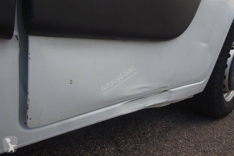 Véhicule utilitaire Renault MASTER PLATEAU 2,3...