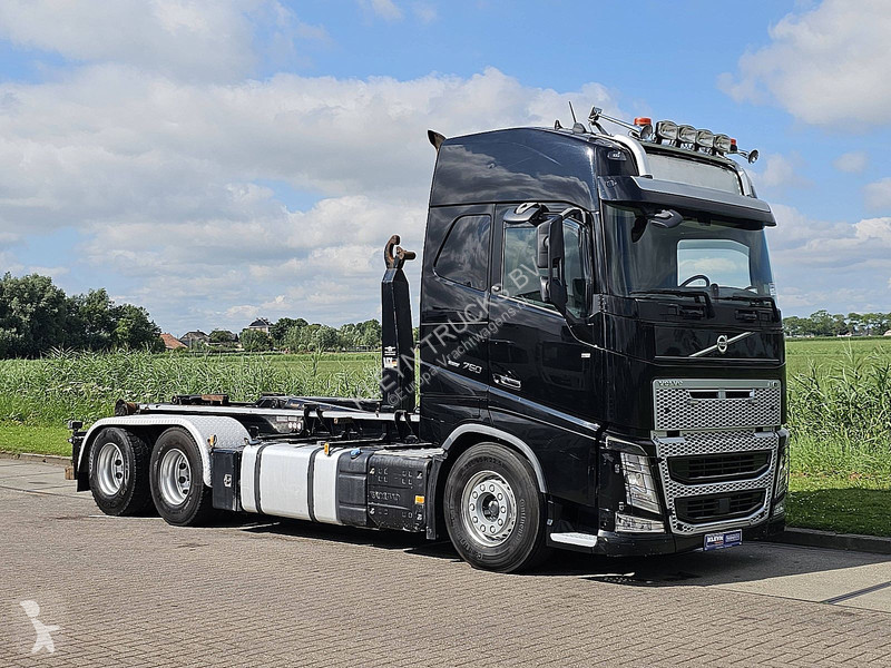 شاحنة Volvo 750 6X4 LIFTAXLE RETARD.