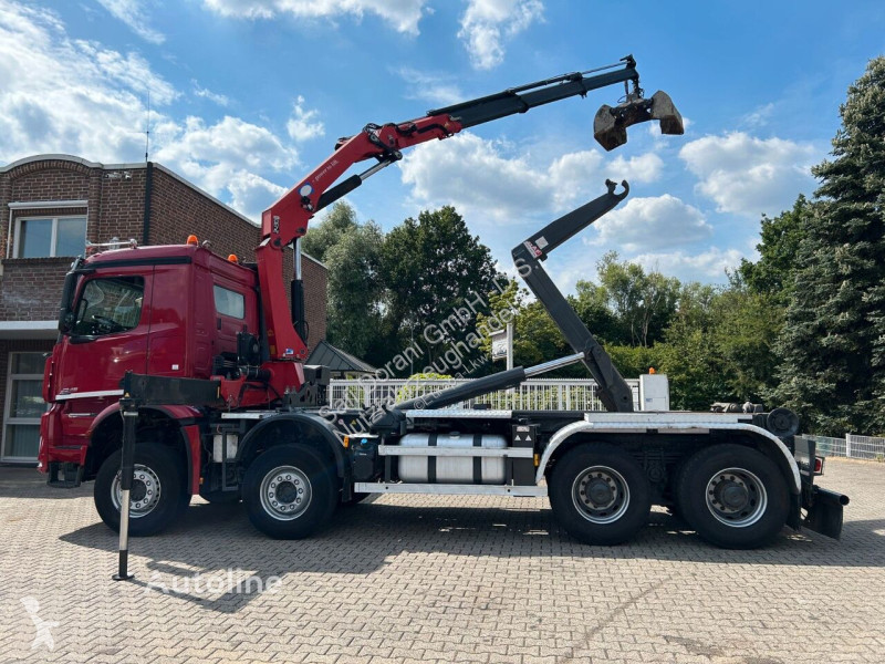 Camion Mercedes 2430