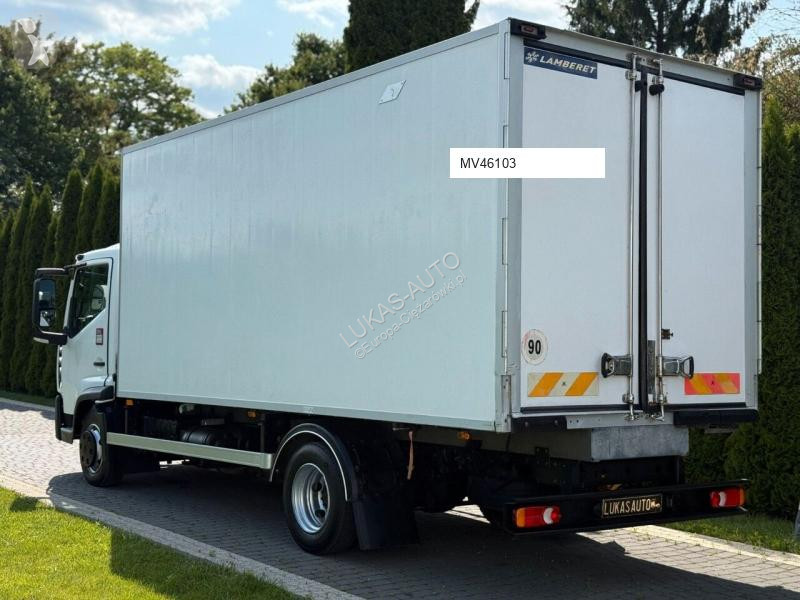 Камион Renault D7.5 MANUAL LAMBERET CARRIER...