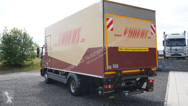 Camion Mercedes 1221 Kühlkoffer 3-Kammer...