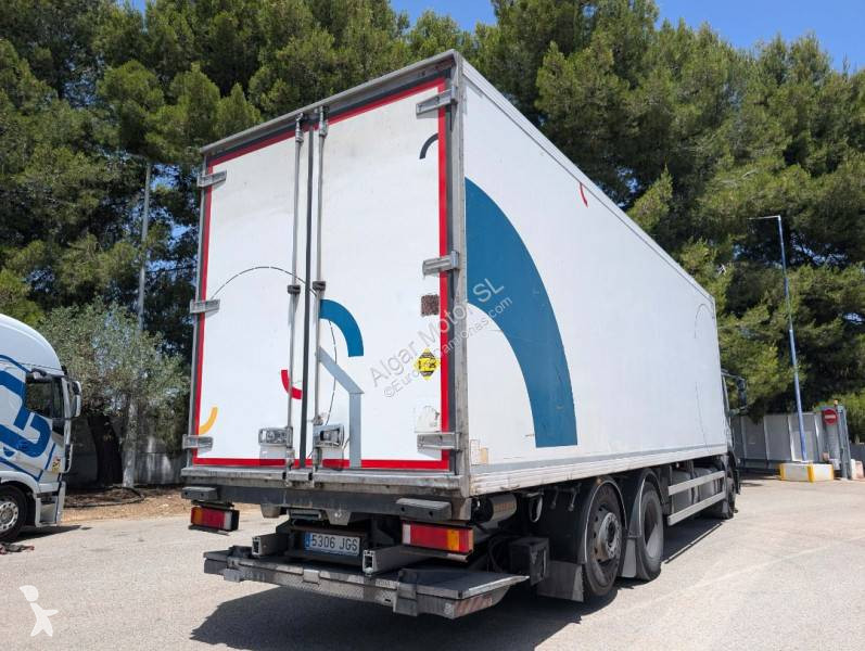 شاحنة Iveco
