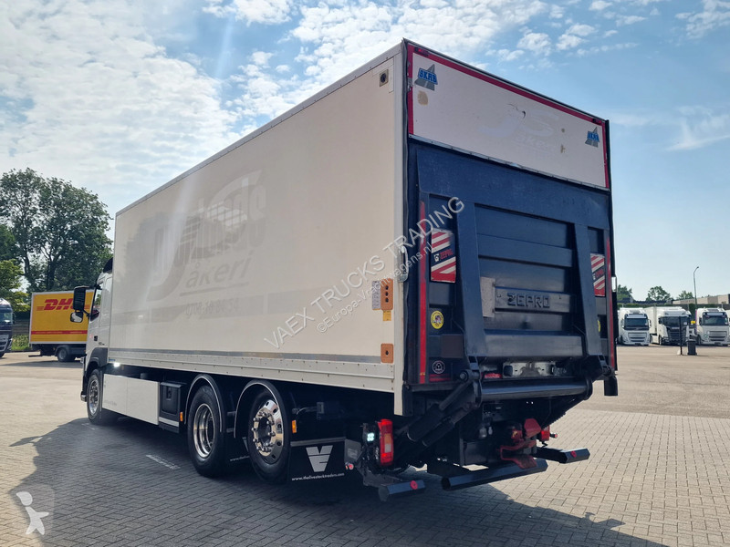 شاحنة Volvo 460 full air - VEB - Zepro lift -...