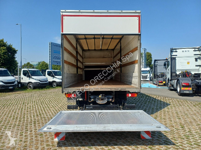 شاحنة Iveco EUROCARGO ML120E25