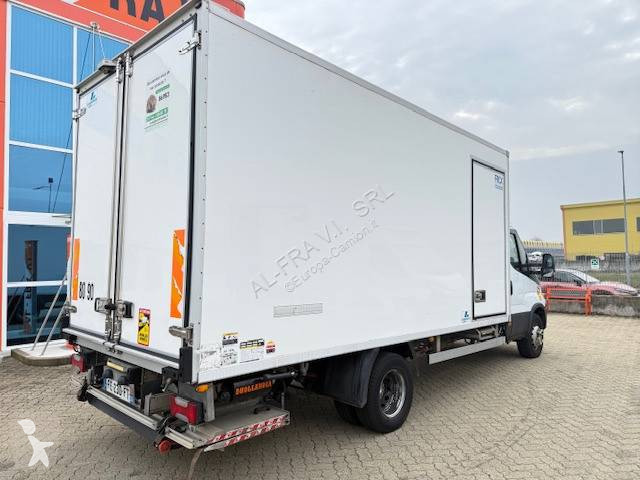 شاحنة Iveco