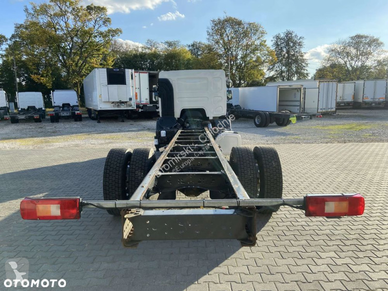 شاحنة Volvo 250 18 T PODWOZIE