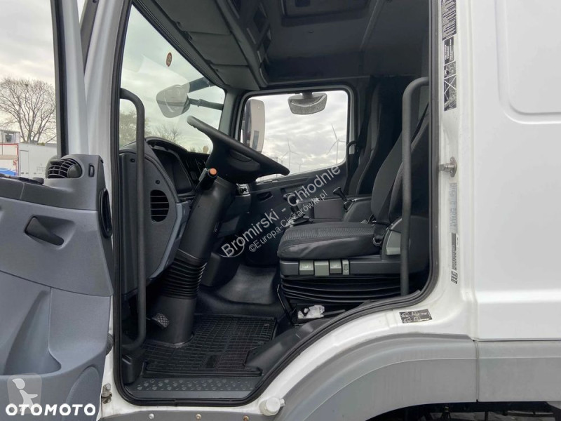 شاحنة Mercedes ATEGO 1318  PODWOZIE SYPIAA