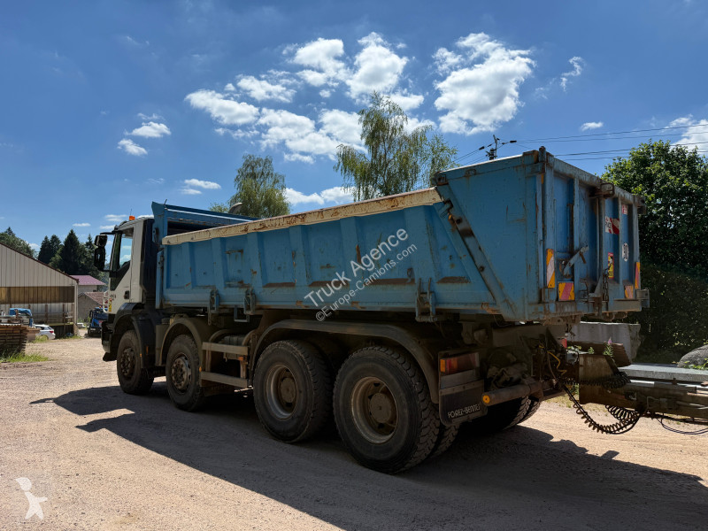 شاحنة Iveco  AD410T45