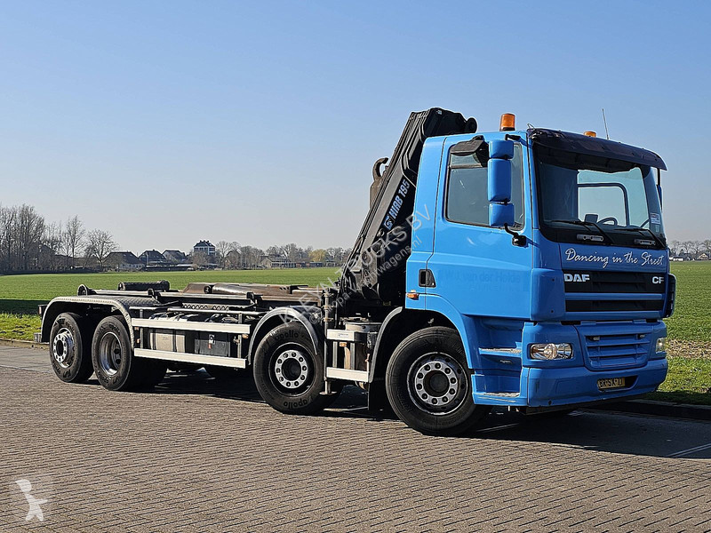 شاحنة DAF 85380 8X2 HIAB 195 E3