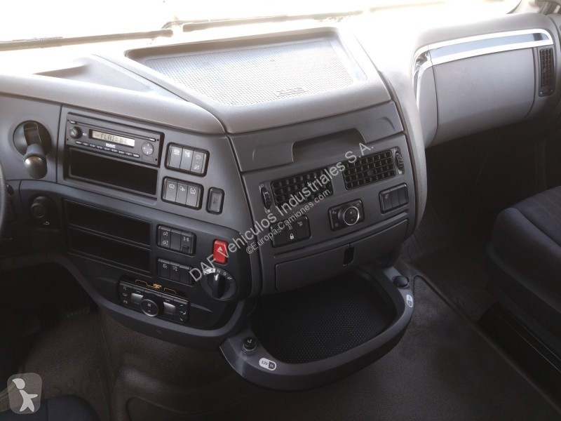 شاحنة DAF 480 FAR 6X2 R