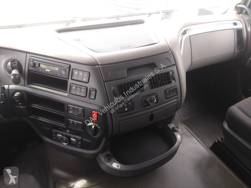 شاحنة DAF 480 FAR 6X2 R