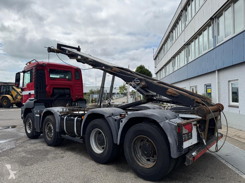 شاحنة MAN 41.400 8X4 EURO 6 + 30 TON CABLE LIFT