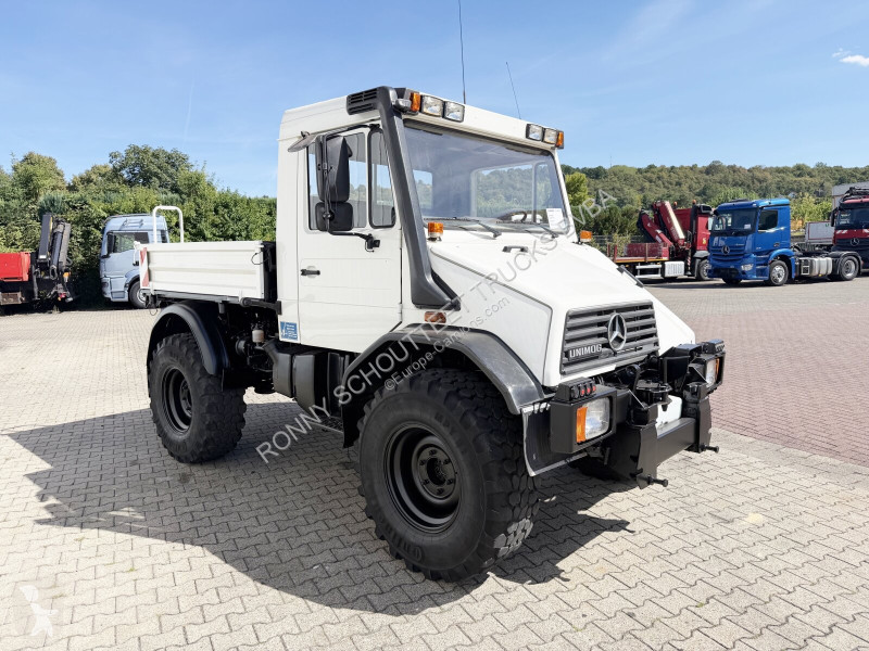 Maskine til vejarbejde Unimog U 130 4x4 U 130...