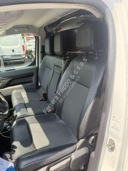 Véhicule utilitaire Opel